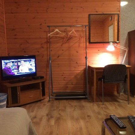 Westwind Puhkemaja Hotel Kunda Bagian luar foto