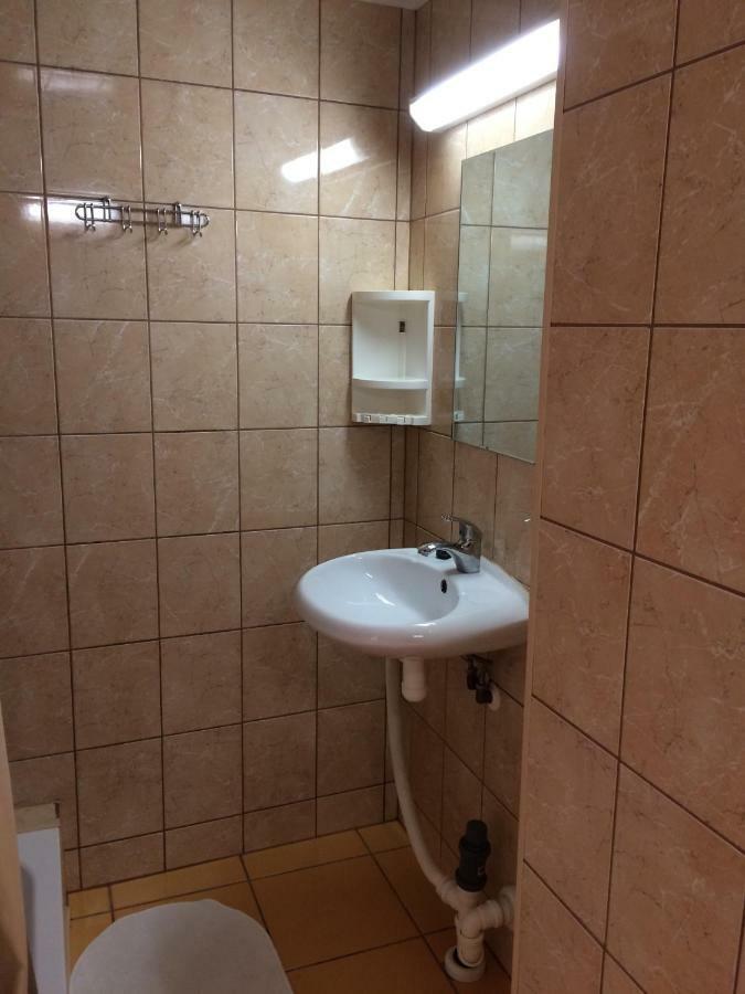 Westwind Puhkemaja Hotel Kunda Bagian luar foto