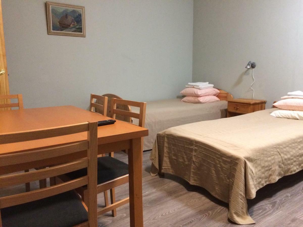 Westwind Puhkemaja Hotel Kunda Bagian luar foto